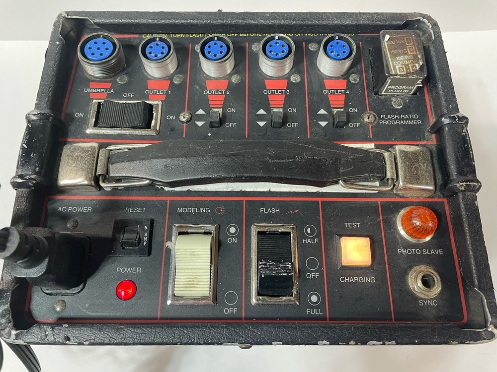 Photogenic Professional Lighting Flashmaster AA06B