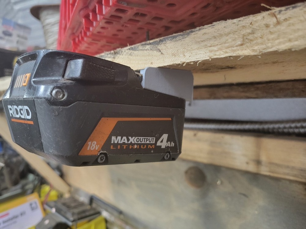 Ridgid battery holder, 3D printed