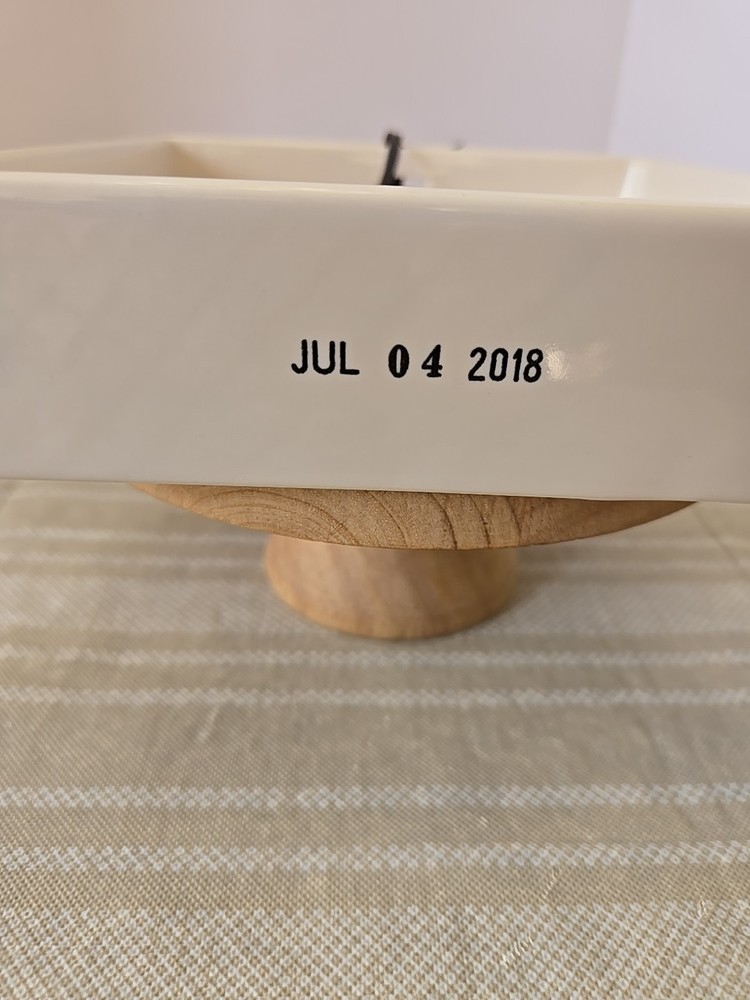 Rae Dunn July 4th 2018 Napkin Holder