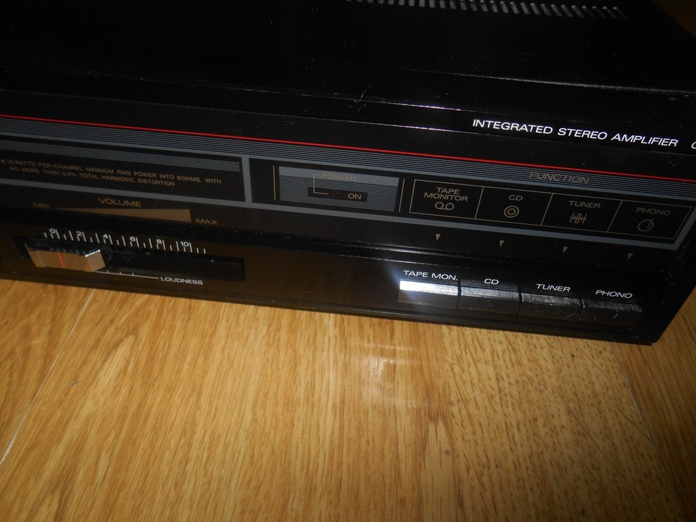 FISHER CA-224 INTEGRATED STEREO AMPLIFIER