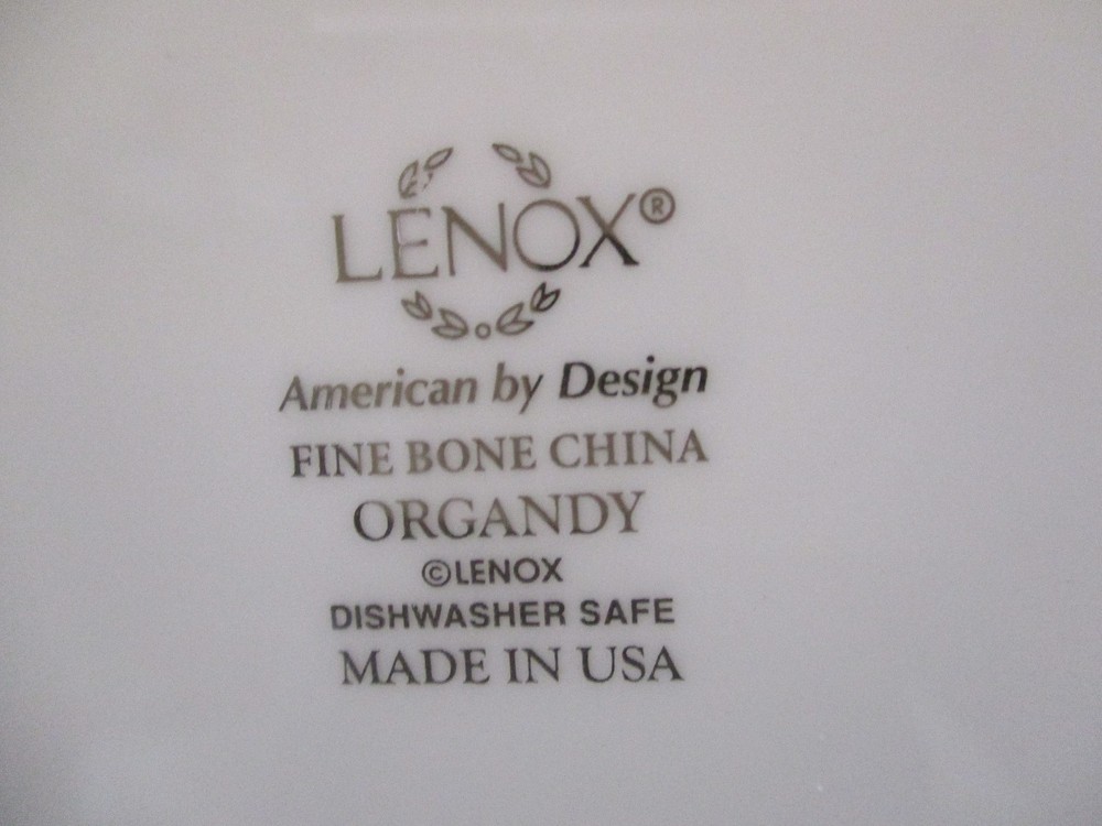 LENOX ORGANDY DINNER PLATE - 10 3/4" 0703I