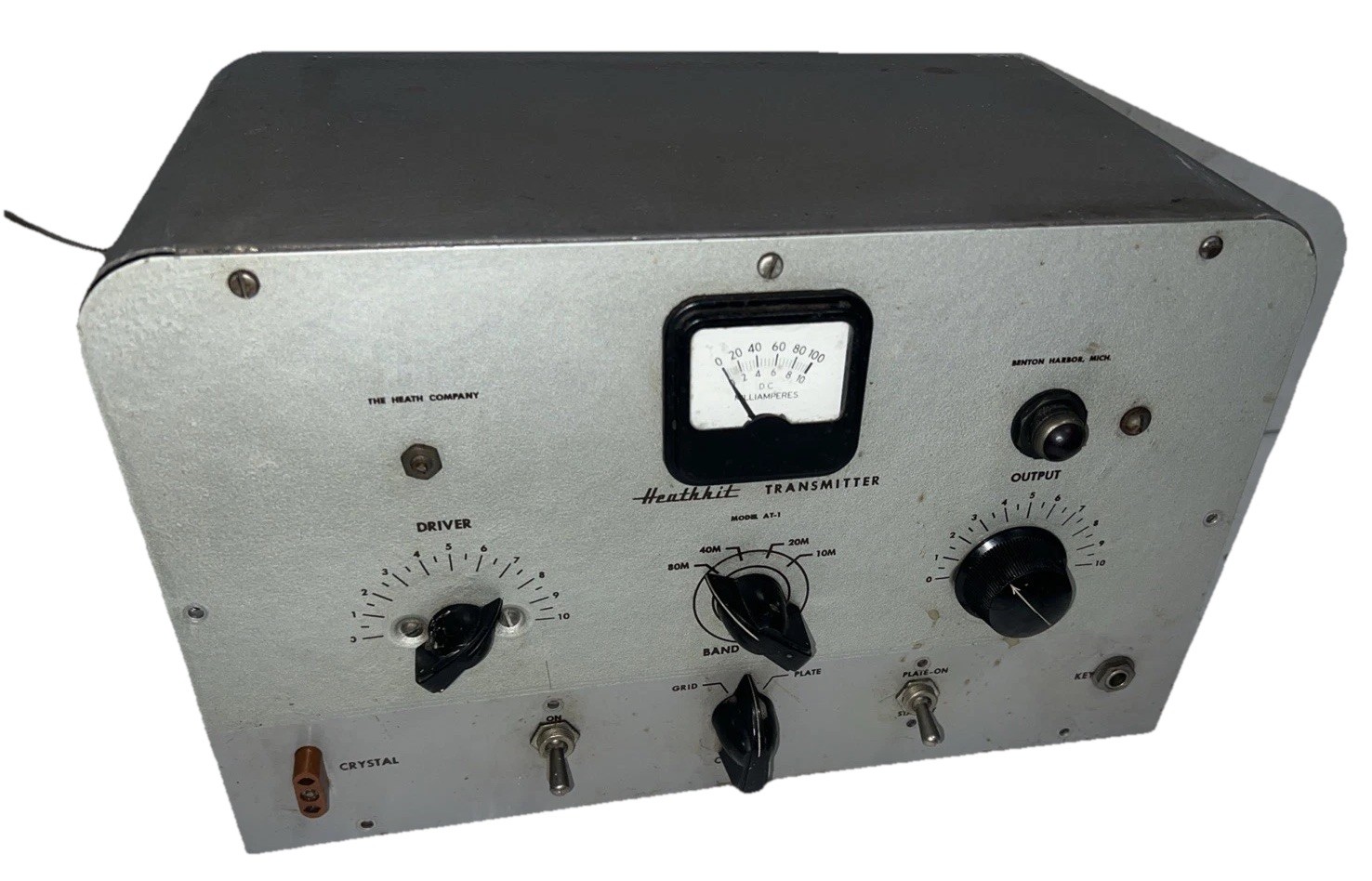 Heathkit AT-1 Transmitter   Turns on  Please Read