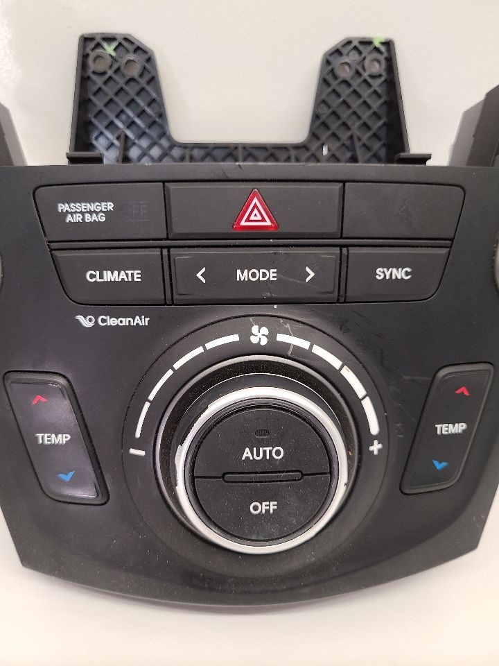 A/C Selector Switch fits 2017 Hyundai Santa fe SWB Sport automatic tempera