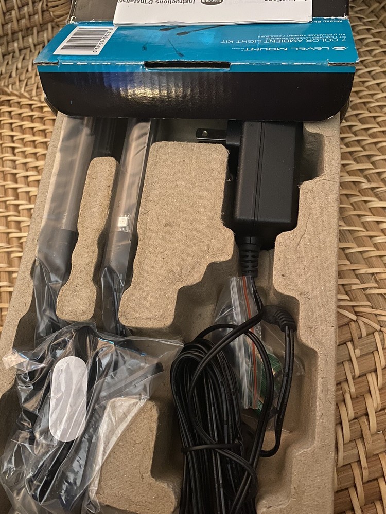 Level Mount By Elexa -7 Color Medium Ambient Light Kit Model:ELAMMD