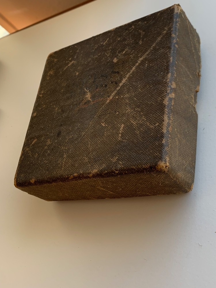 Vintage Kriss Kross Stropper Razor Blade Sharpener with Box