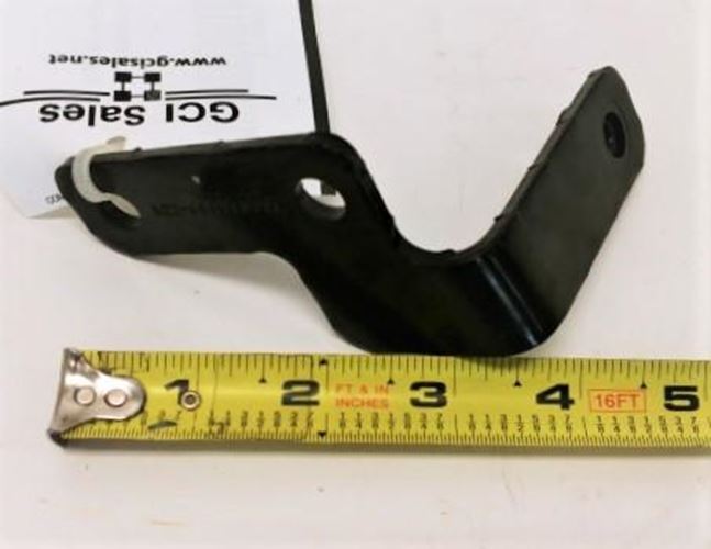 Freightliner A/C Mid Pipe Bracket - P/N A22-69862-000