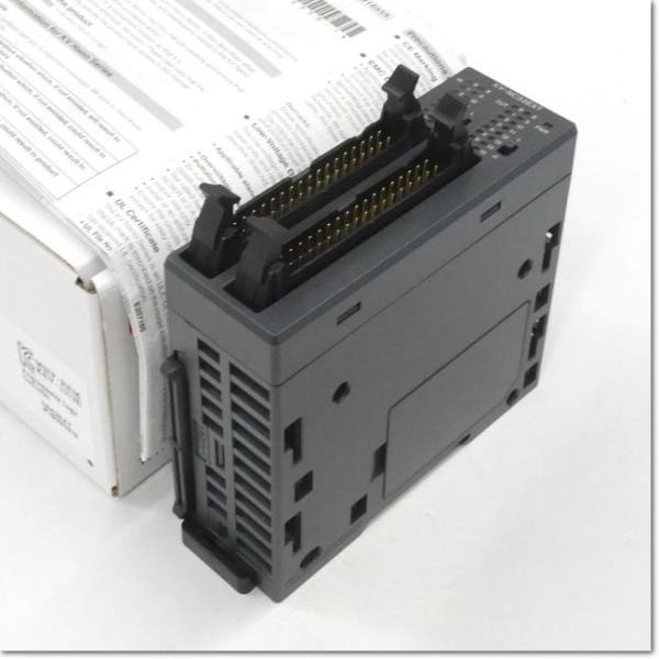 KEYENCE KV-EP02 EtherNet/IP Communication Unit Module USED