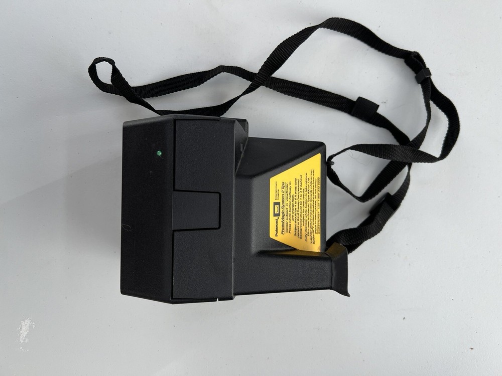 Polaroid PhotoMagicSystem 2 Camera With Case Used