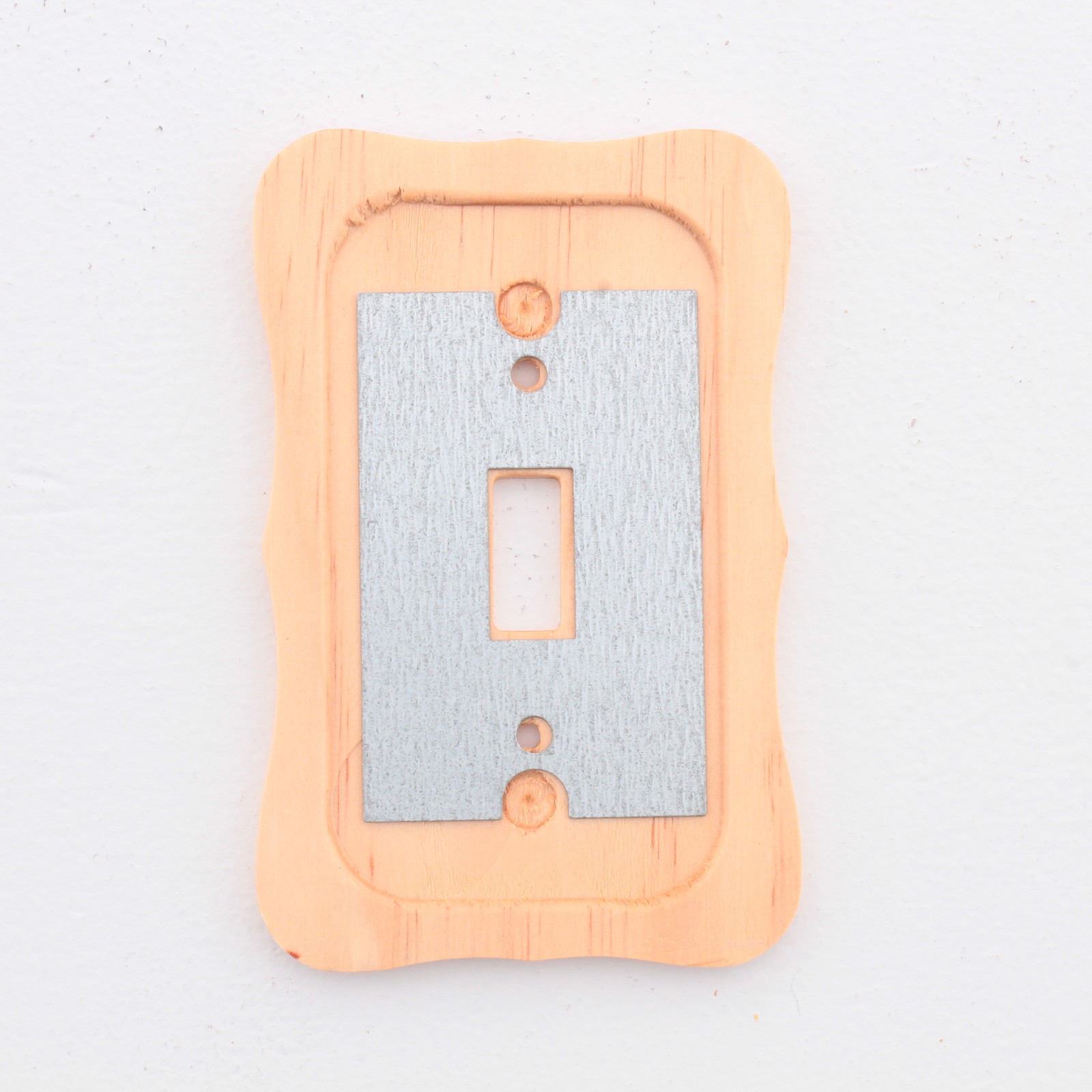 Leviton 89201-CVP Golden Pine 1-Gang Toggle Wood Oversize Wallplate Cover 5-pack