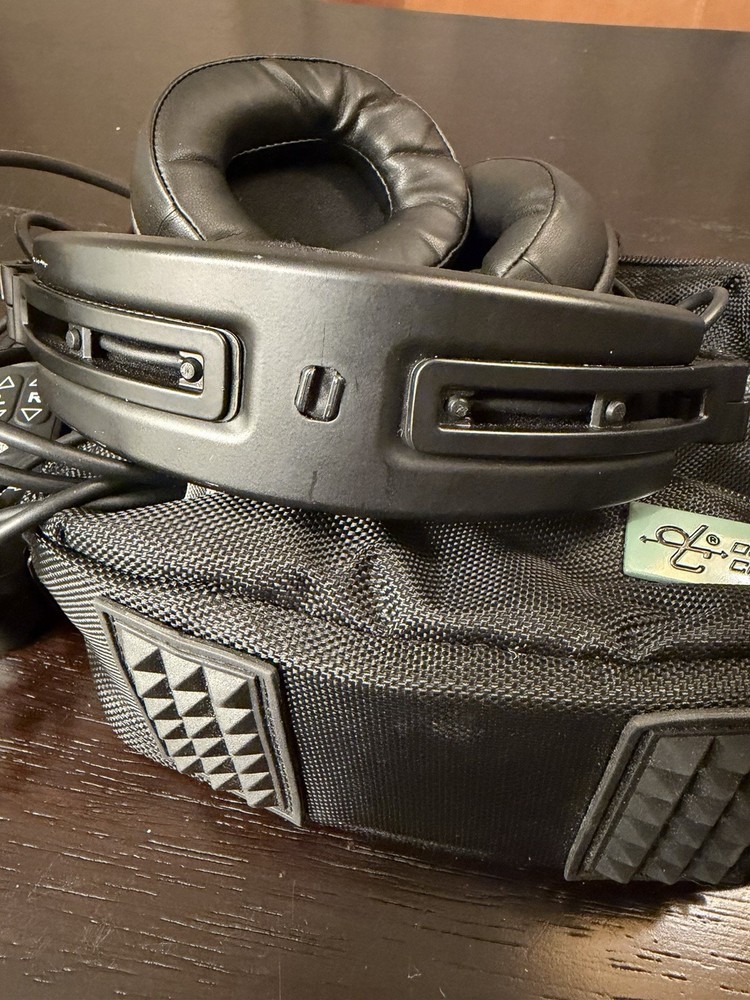 David Clark DC One-XP (Panel Power LEMO Plug) Noise Canceling Aviation Headset