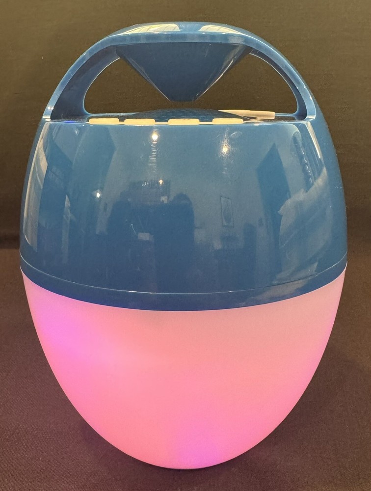 Floating Pool Bluetooth Light Show Speaker Kingsom CT602
