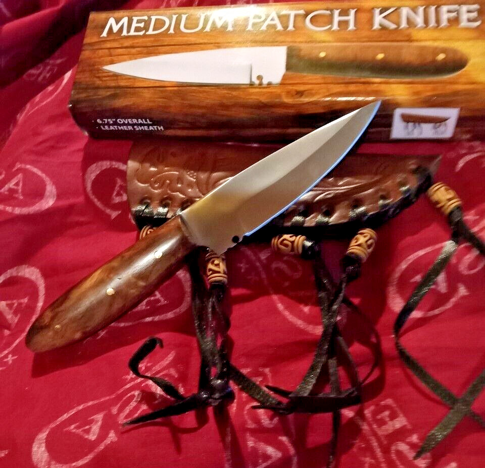 Medium Hunter Patch Knife Wood Handle and Leather Sheath
