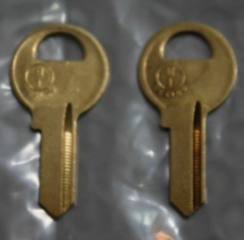 6750-7000 2-Replacement Keys For Master Padlock Lock Cut To Key Code: 6750-7000