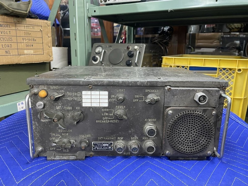 RECEIVER TRANSMITTER RADIO RT-524 RT-524A/VRC  #29