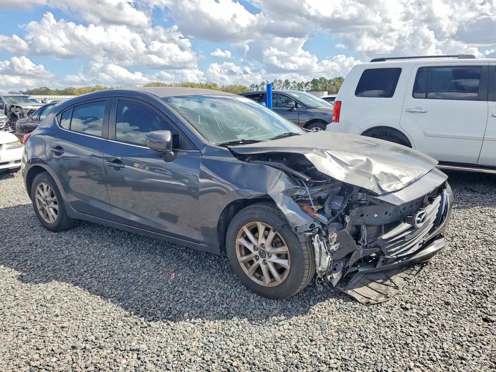 3 2014 Glove Box 5006274