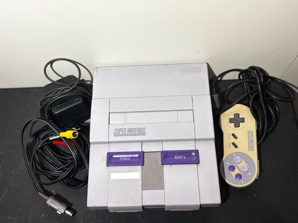 Nintendo Super NES SNES Console Bundle - Authentic - Tested & Working