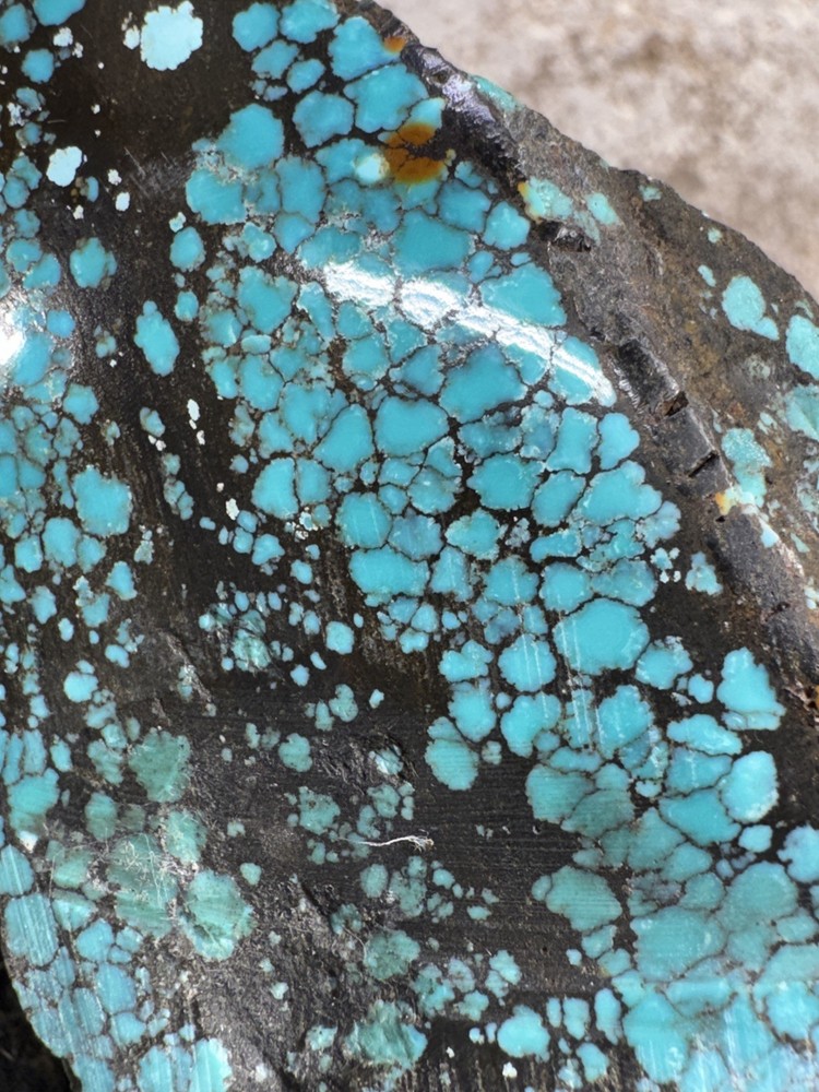 Hubei turquoise rough , solid spiderwebs nuggets in blue color tight pattern