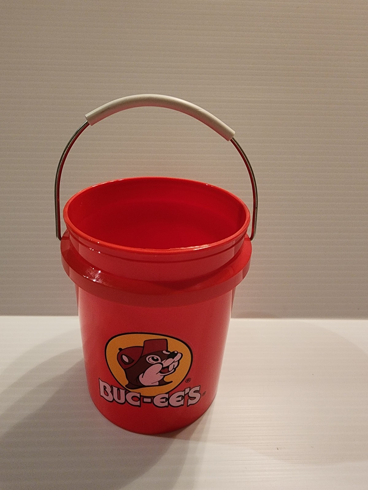 Buc-ee’s Red Mini Bucket – Official Buc-ee’s Logo Collectible Souvenir Pail HTF