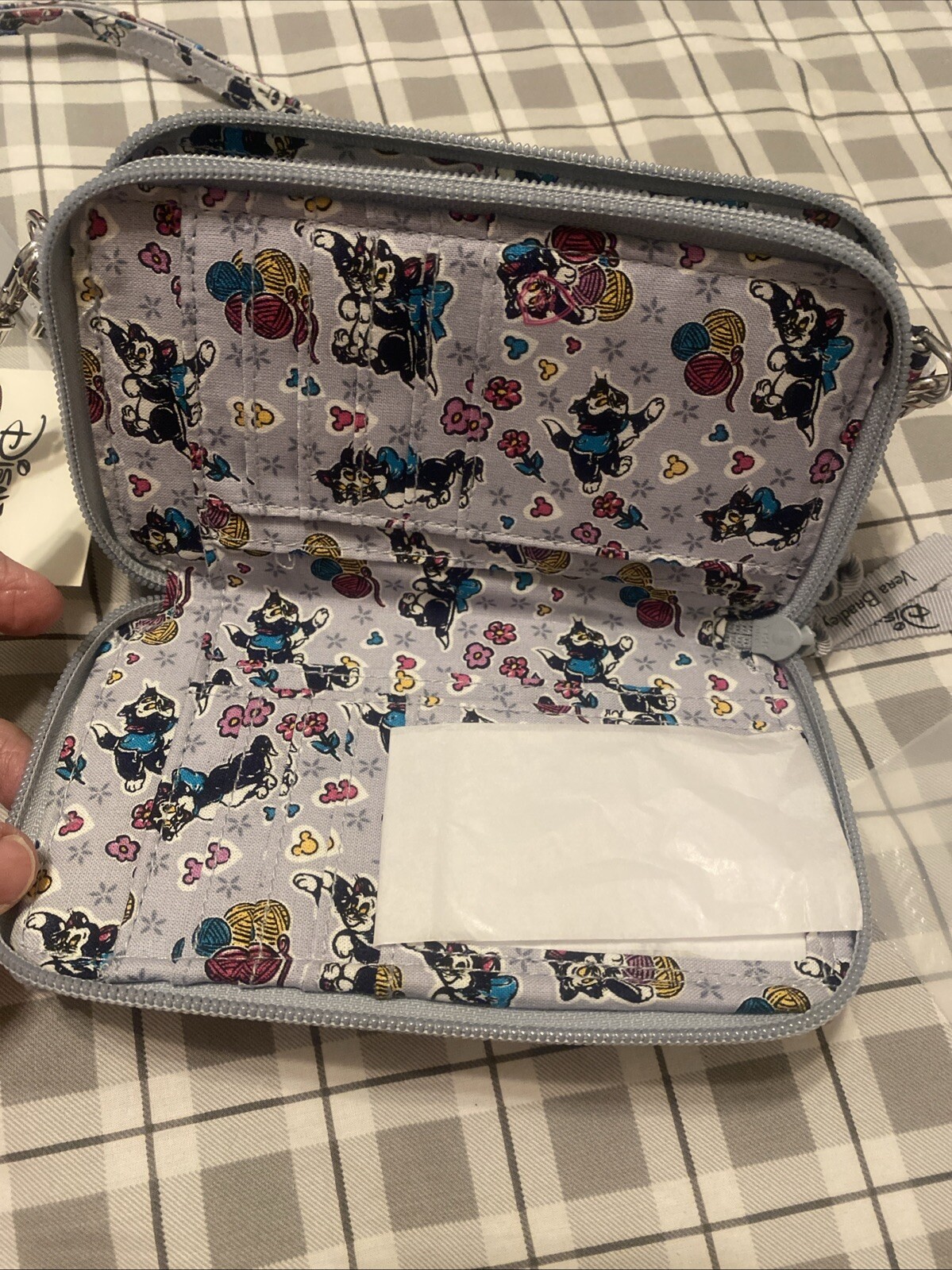 Vera Bradley Disney Mickey Mouse & Friends Piccadilly Paisley Crossbody New