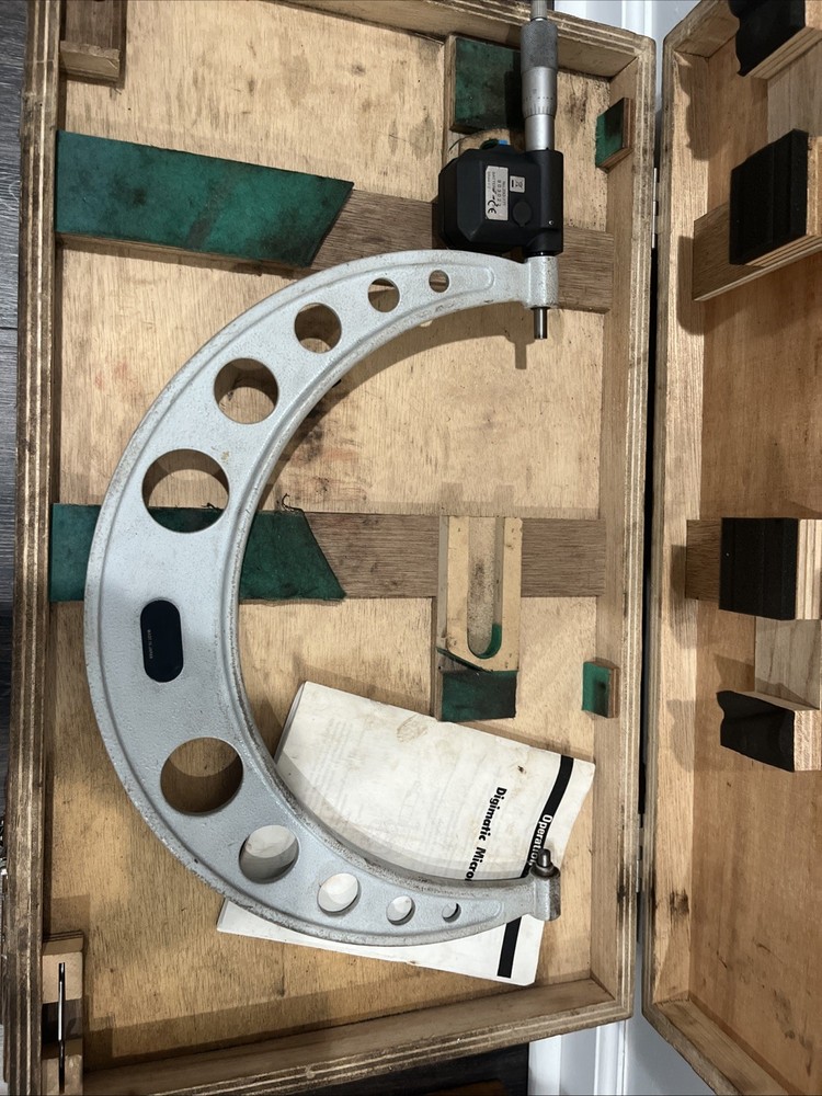 Mitutoyo 12”-13” Micrometer digital