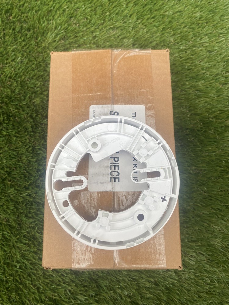 System Sensor B501- White Detector Base