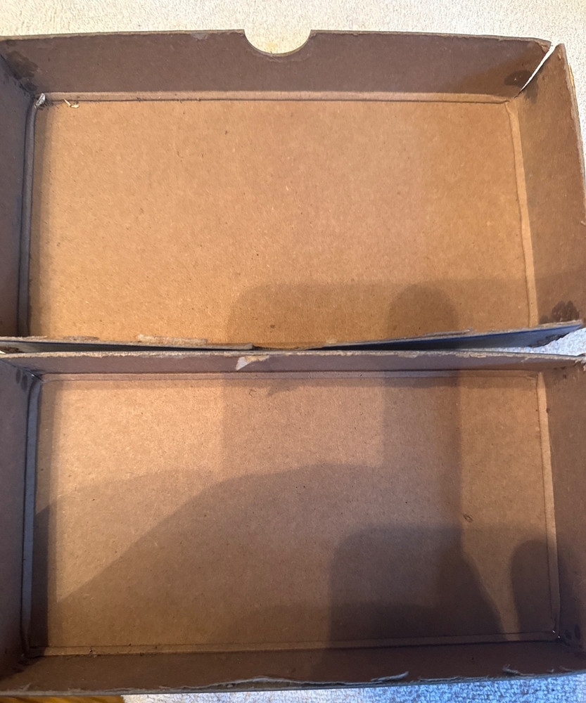 Smith and Wesson vonyage gun box model 10 38