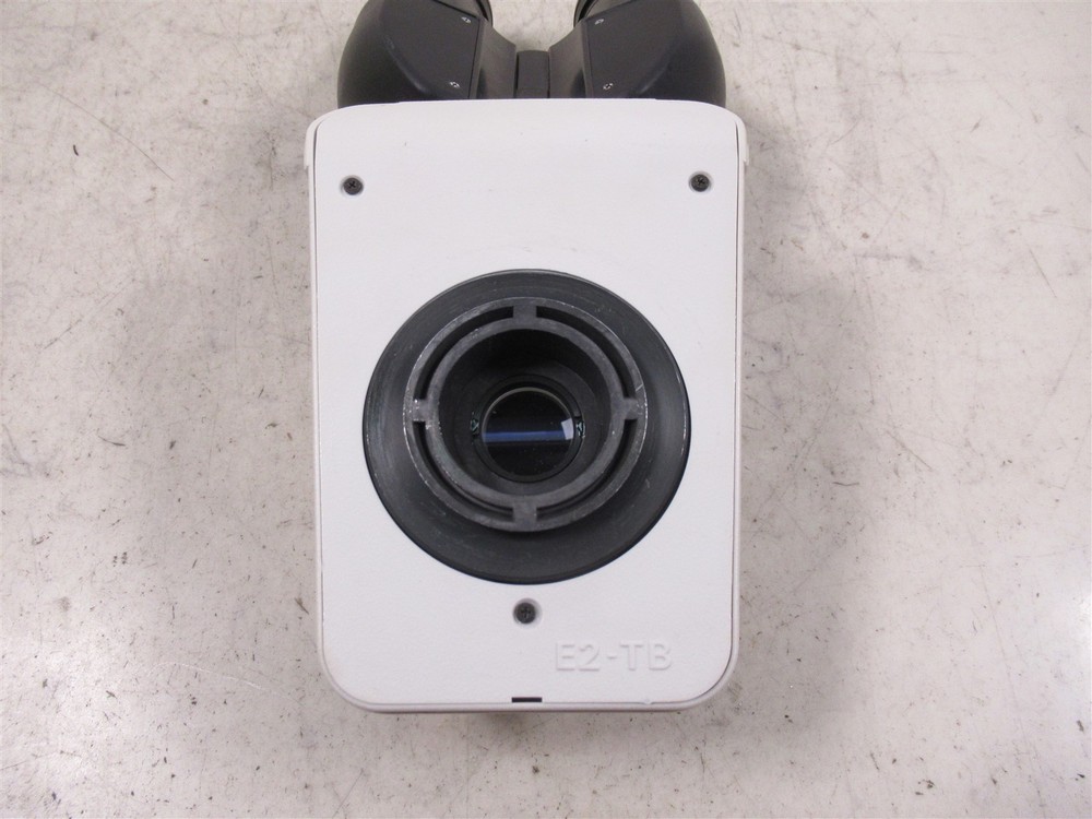 Nikon E2-TB Microscope Binocular Head with 2 Eyepieces for Eclipse E200