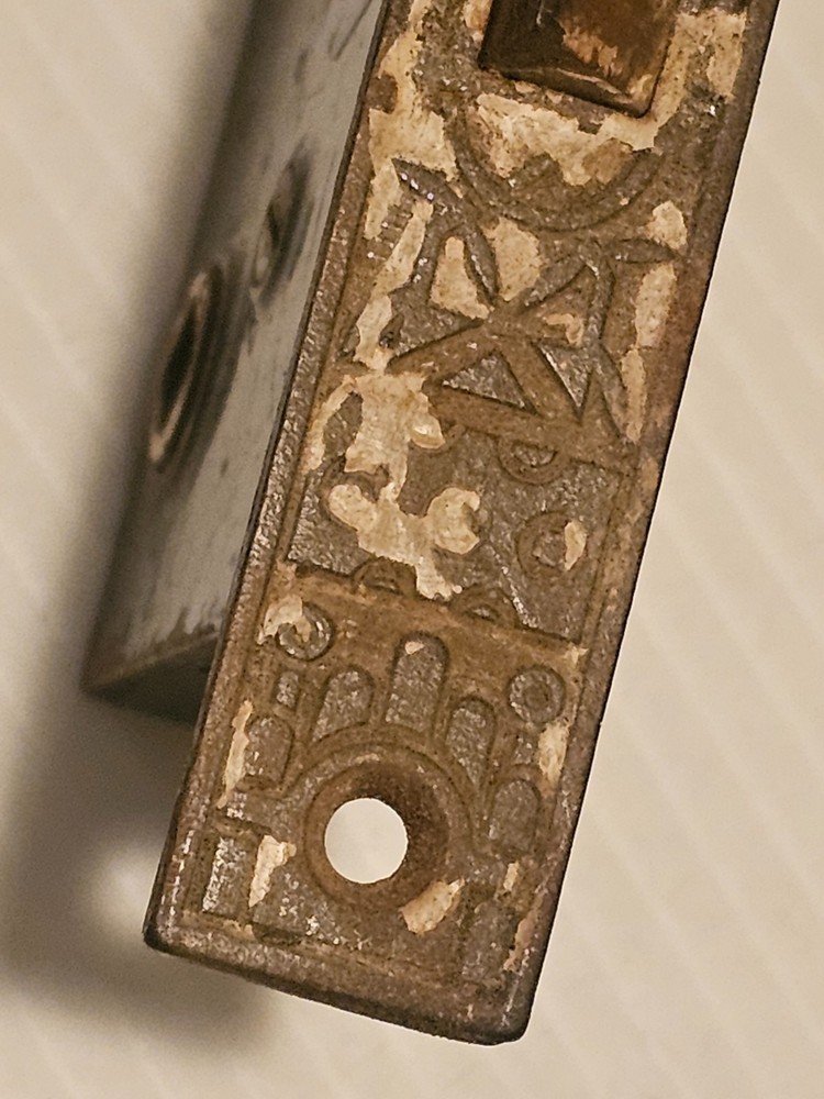 A OLD DOOR LOCK and KEY it WORKS. E