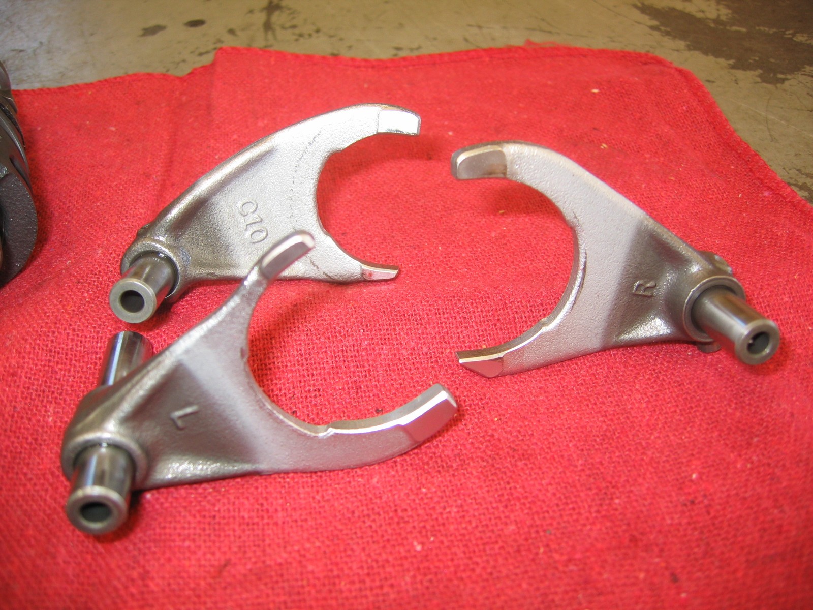 02-05 2004 YAMAHA YZ250 2-STROKE LOW HOUR GEAR SHIFT SHAFT FORKS CAM PARTS ASSY