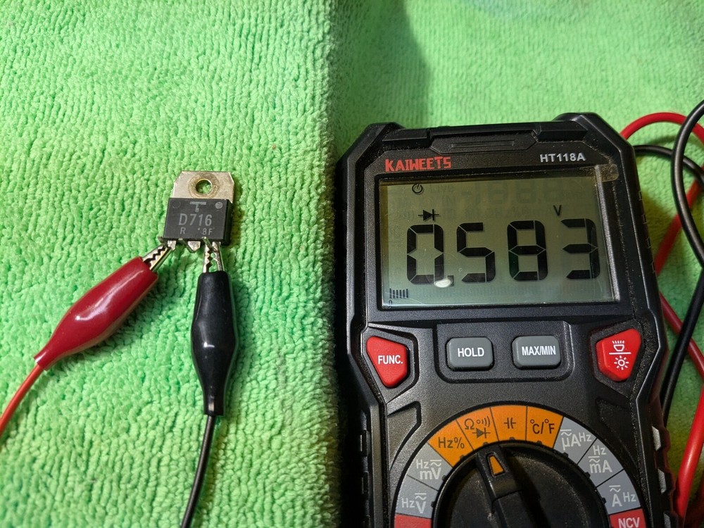 Original Toshiba 2SB686 / 2SD716 Transistors - USED