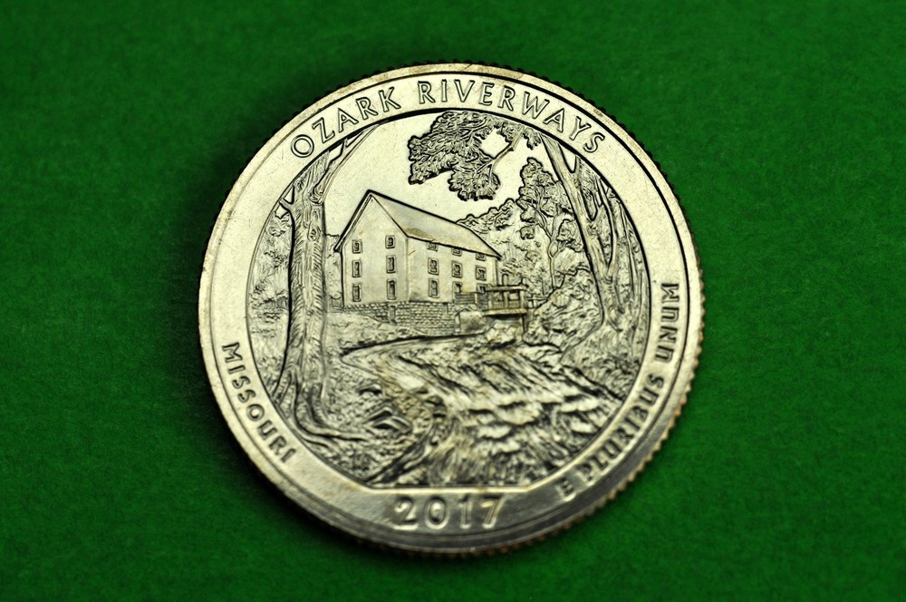 2017-D   BU  Mint State  ( Ozark Riverways) US National Park Quarter