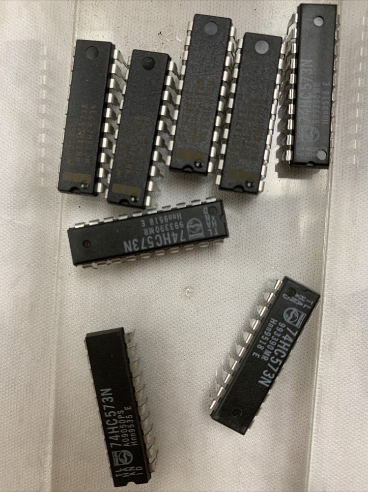 74HC573N, ID-D-7-5-4-4, chips Components