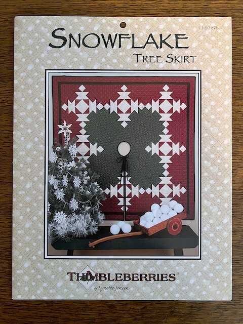 CAMP THIMBLEBERRIES! Rare SANTA'S WORKSHOP "Snowflake Tree Skirt" PATTERN PACK!