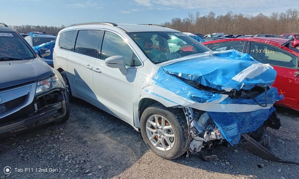 Info-GPS-TV Screen Display Front Dash Silver Bezel Fits 21-25 PACIFICA 809267