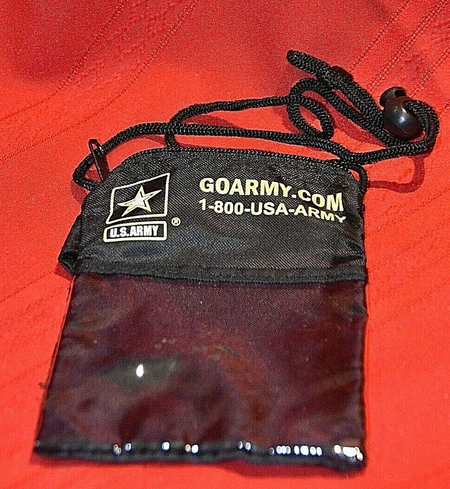 TRAVEL LIGHT POUCH WITH NECK STRAP BLACK