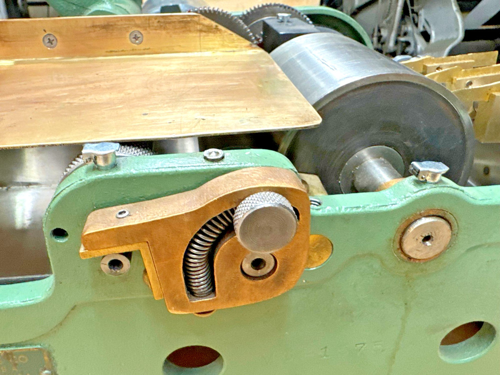 Potdevin 4" Margin Gluer-Edge Gluer