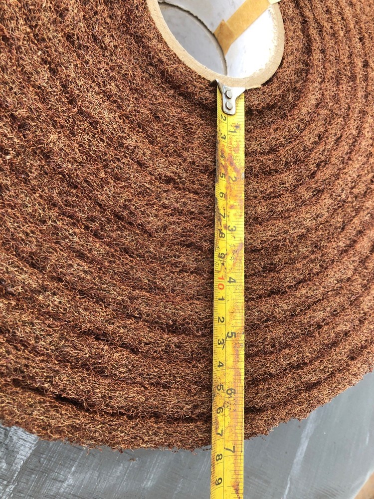 1 Roll 2”x 30' Scotch Brite Cut And Polish Roll. Medium Read!