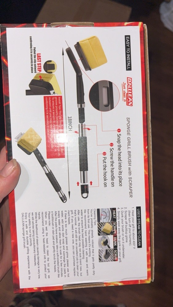 DALLLEAN BBQ GrillBrush Bristle Free With Sponge Gircle