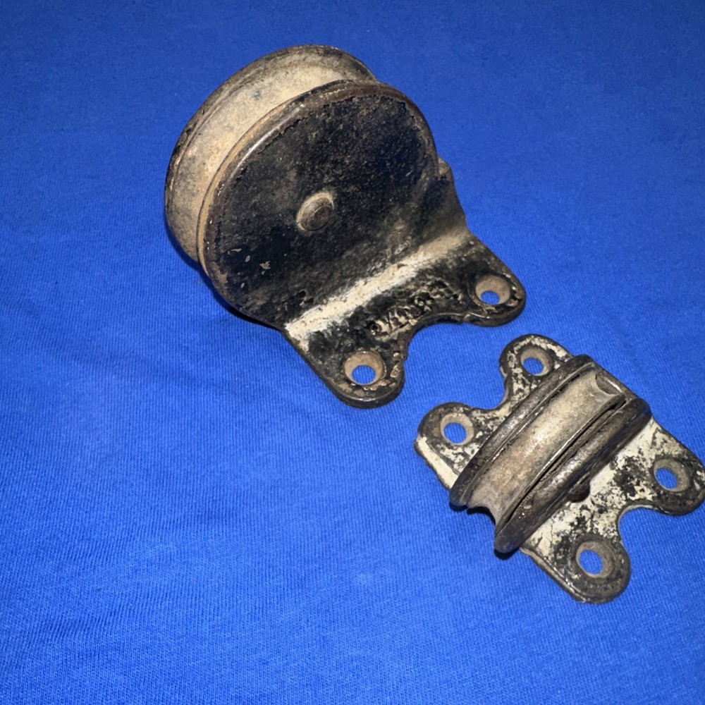 2 Antique window weight sash pulleys, Different Sizes!! Cast Iron