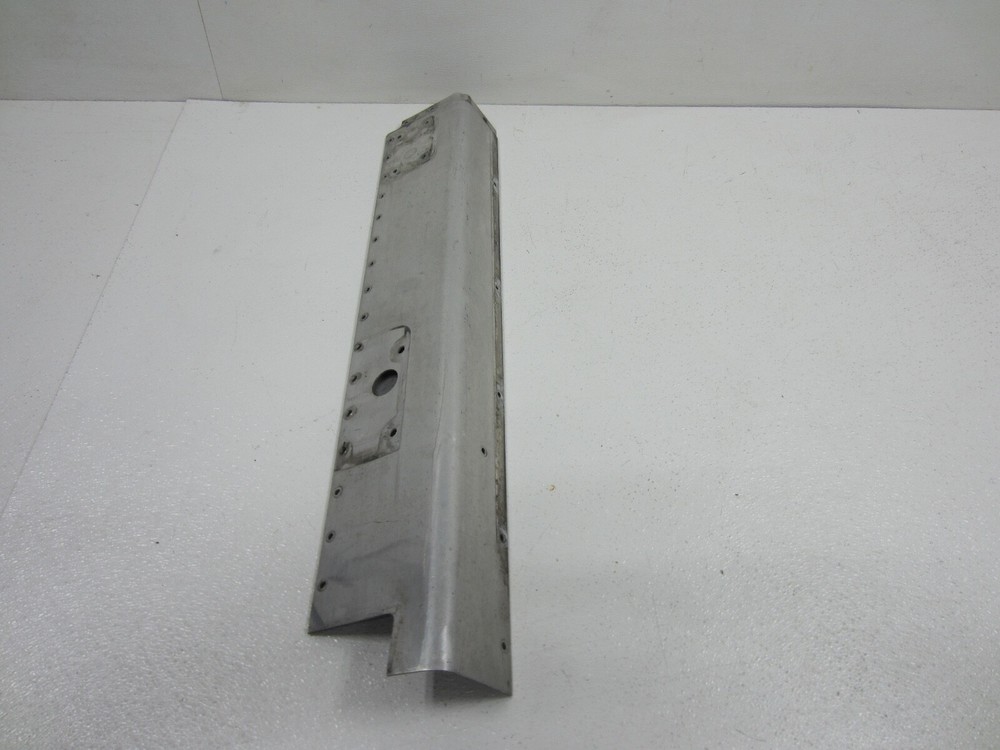 Peterbilt 379  Front  Right  Passenger  Grill  Trim