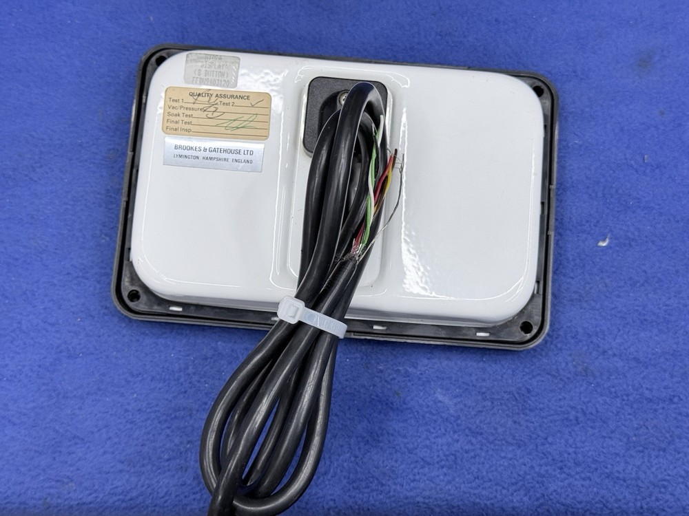 B&G Hydra 2 Non-NMEA 8 Button FFD Full Function Instrument Display