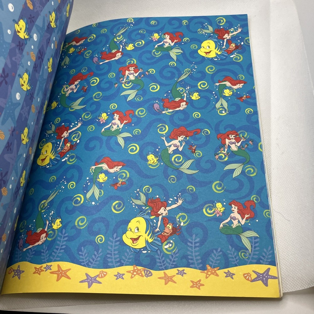 Making DISNEY SCRAPBOOK Pages Guidebook 40 Sheets 68 Sample Pages Techniques NEW