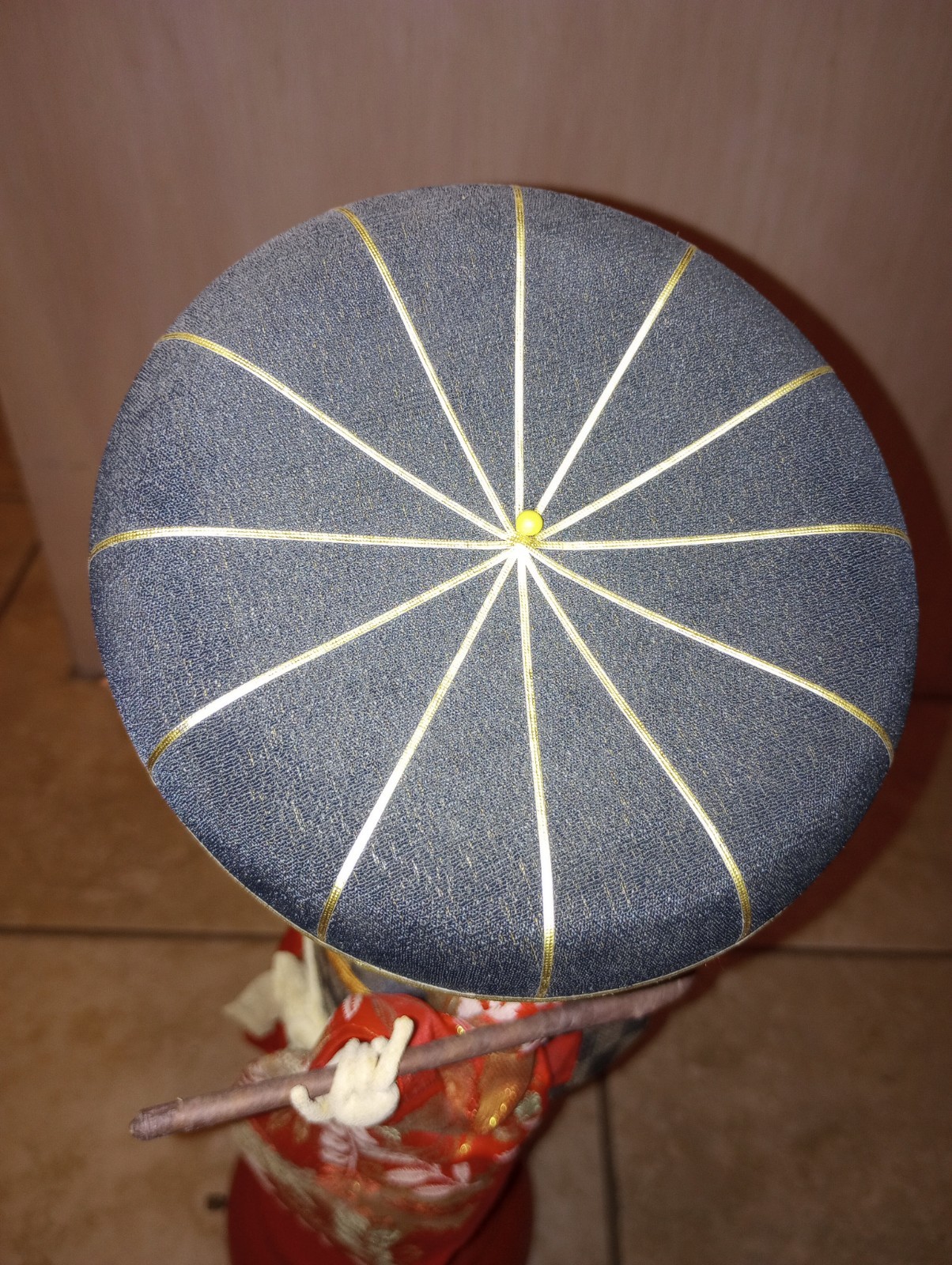 Vintage Nishi & Co. Japanese Geisha Musical Rotating Base