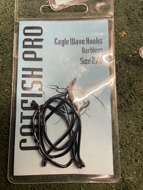 Catfish Pro Eagle Wave Hooks Size 2/0 Barbless