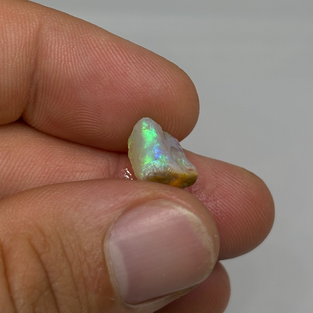 Flashy Rough Australian Coober Pedy Opal Stone Parcel