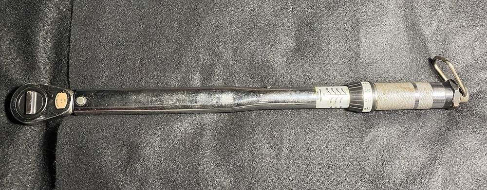 VINTAGE BUFFALO ADJUSTABLE TORQUE WRENCH (READ DESCRIPTION)