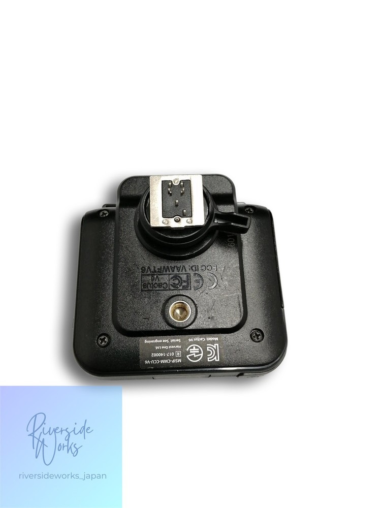 CACTUS V6 Wireless Flash Transceiver - Versatile Compatibility