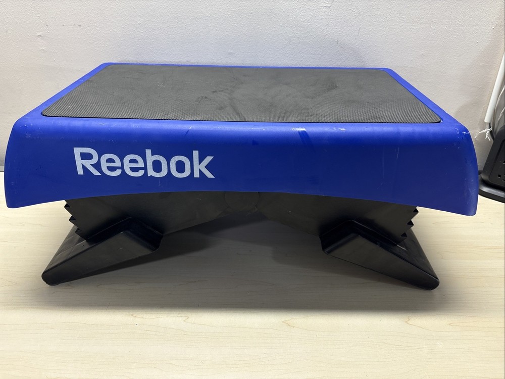 Reebok Professional Aerobic Step (R5STEP05) 5 Level Blue Stepper Riser Exercise