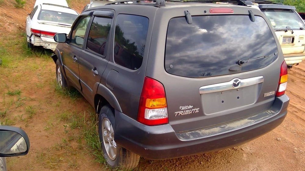 Engine ECM Electronic Control Module 3.0L Automatic Fits 03-04 ESCAPE 239045