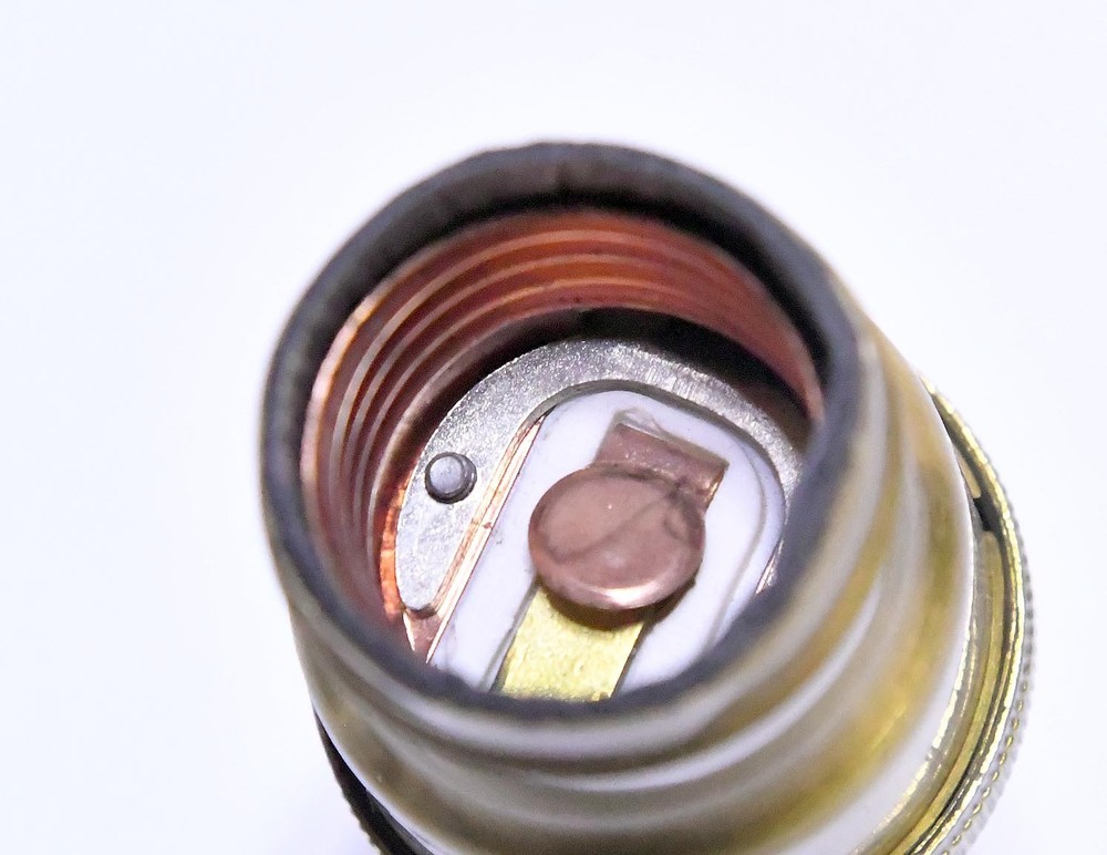 GE BRASS FAT BOY SOCKET SCREW TOP UNO THREAD